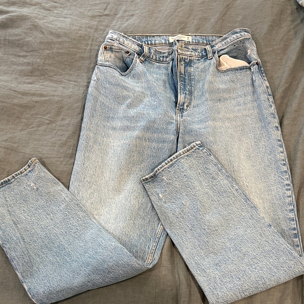 Abercrombie & Fitch Curve Love 90s straight jeans 32 long